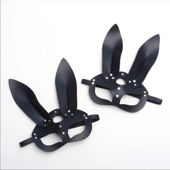 Black Leather Bunny Ears Mask - Picture 3 of 3
